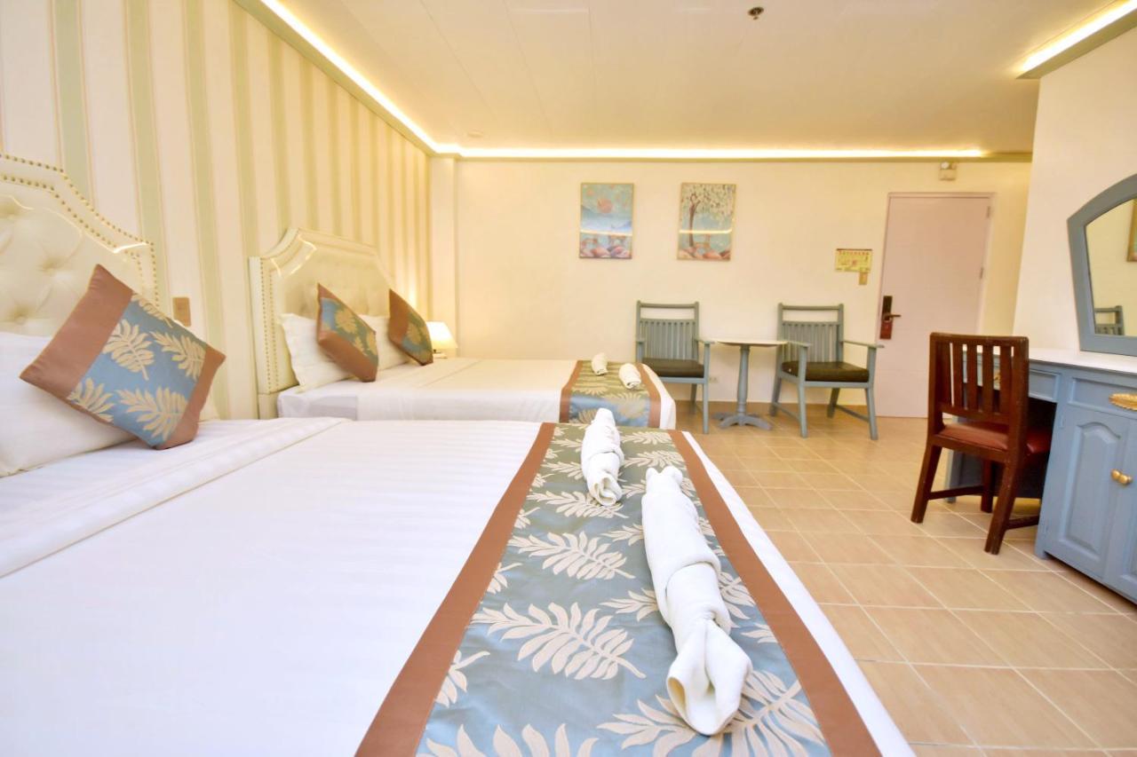 Royal Park Resort Boracay Balabag  Buitenkant foto